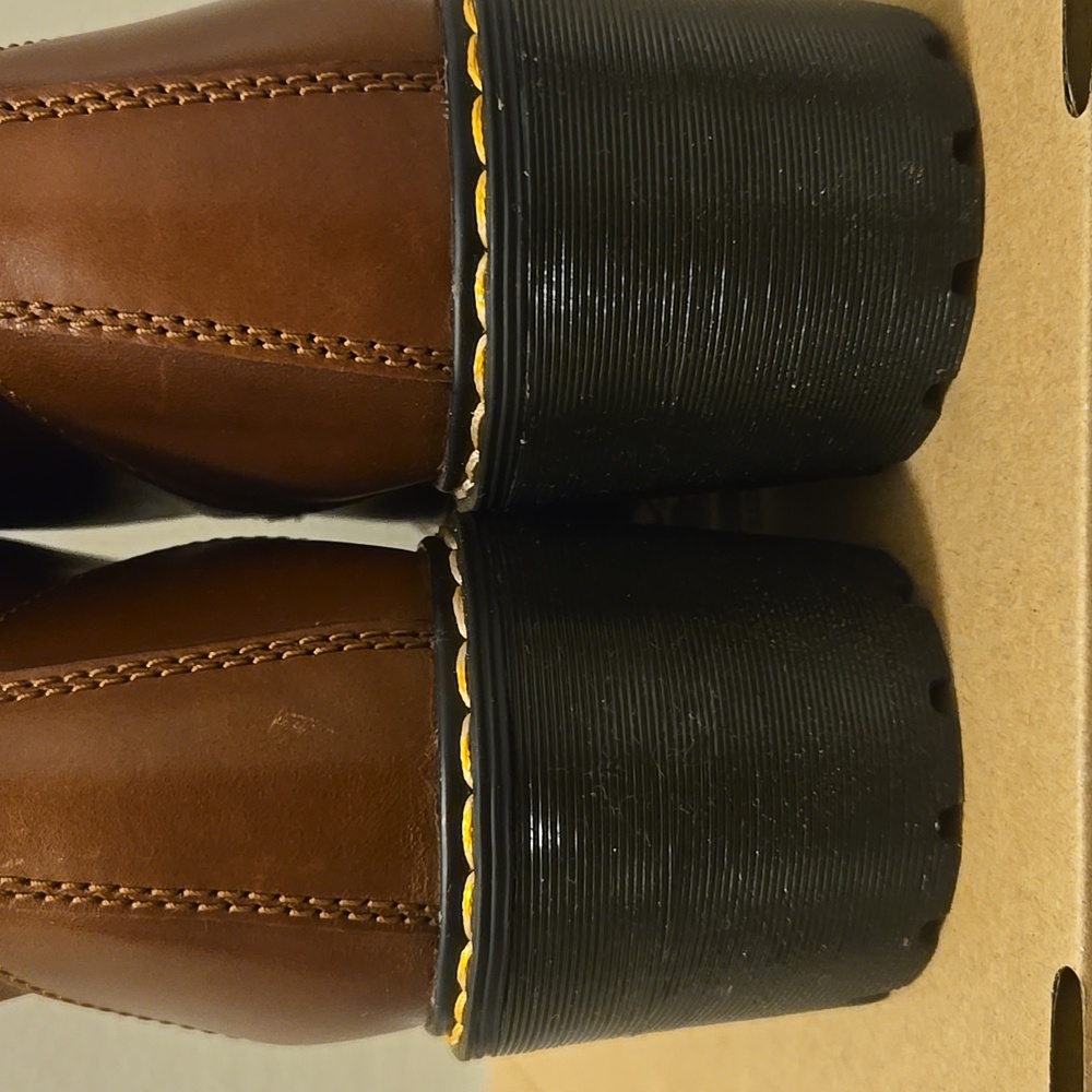 Dr. Martens Leona Boots - Picture 9 of 16